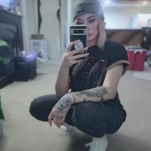 Meet your Posher, Destiny